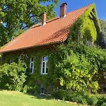 Charming House With Garden And Wood Stove Natendorf