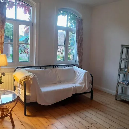 Charming House With Garden And Wood Stove Apartment Natendorf